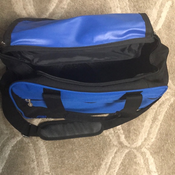 Ebonite Bowling bag - Picture 4 of 4